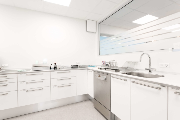 Klinik i Svendborg hvor patienter fra Faaborg og Ringe får professionel paradentose behandling for sundere tandkød og stærkere tænder.